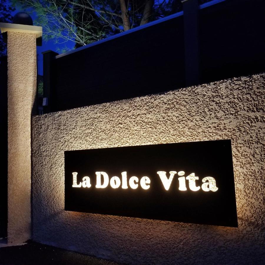 La Dolce Vita - Chambre Cristoforo Colombo Montpeyroux  Exterior foto